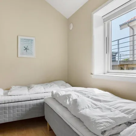 2 Bedroom Gorgeous In Gudhjem